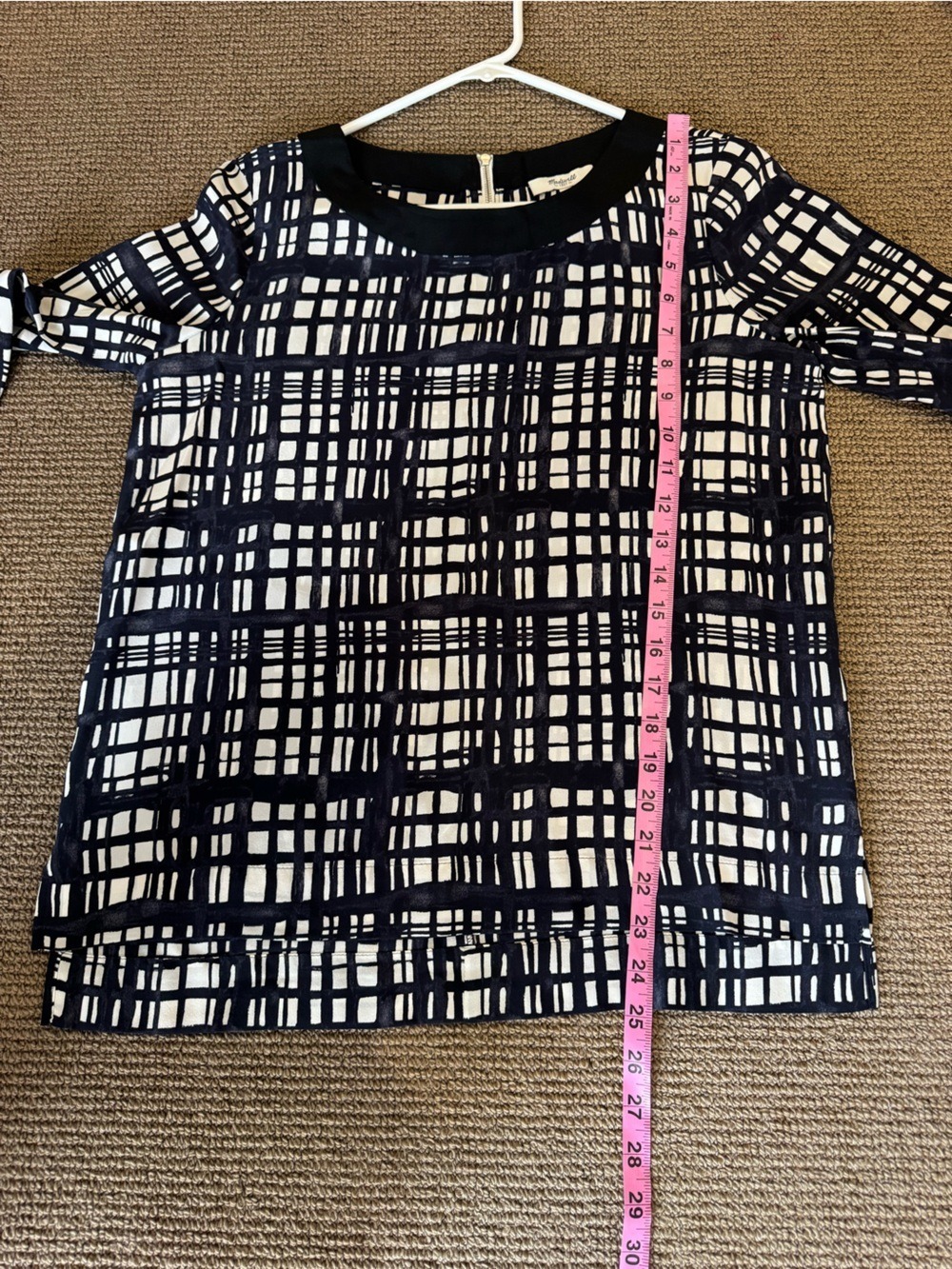 βοΈ MADEWELL Mulberry Silk Geometric Top - Picture 13 of 13